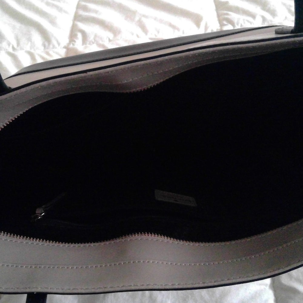 Kate Spade Large Tote Bag - Picture 4 of 7